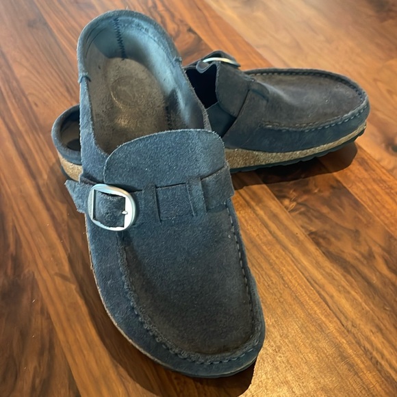 Birkenstock Buckley Clog (Womens) 39 - navy suede. Leather upper. - Picture 1 of 4